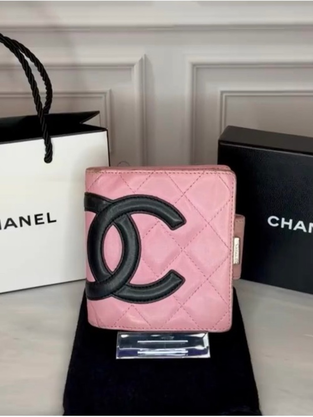 CHANEL Cambon Ligne Quilted Lambskin Bifold Wallet Pink & Black | Full Set | COA - Picture 2 of 8